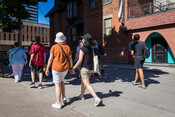 Tour participants, 231 Mutual Street, August 6, 2022. Image by Ashley Duffus.
