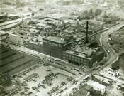 Swift meat packers, St. Clair Avenue West and Weston Road, looking northwest, circa 1940s. Courtesy of Jim and Lynn Kirk.