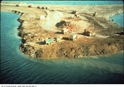 Leslie Street Spit under construction, Toronto, photograph taken between 1980 and 1998. Image: City of Toronto Archives.