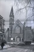 St. Paul's Avenue United Church, 121 Avenue Road, February 1954. Image by James V. Salmon. Courtesy of the Toronto Public Library.